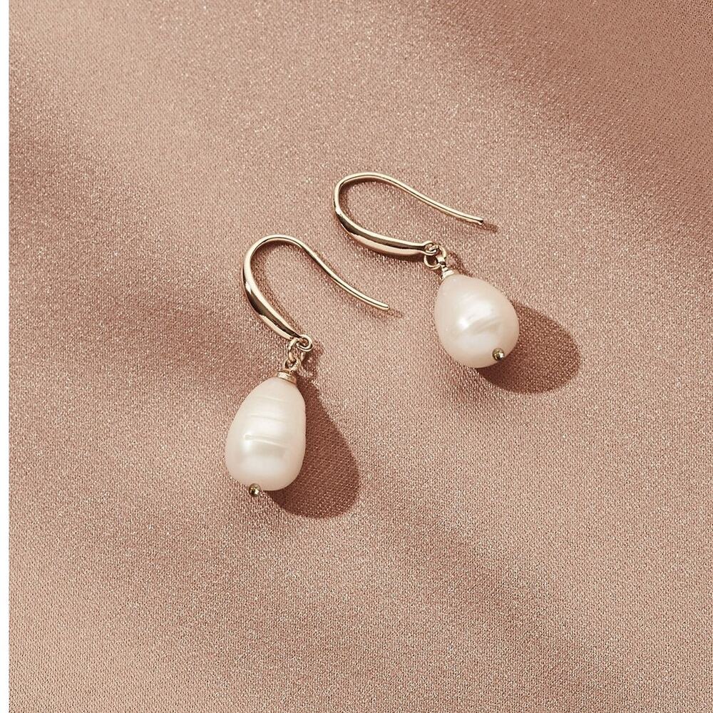 Olive & Piper Prado Pearl Drops - Gold